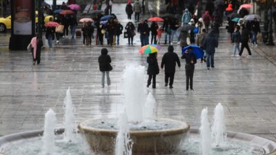 Ο καιρός στο Σύνταγμα