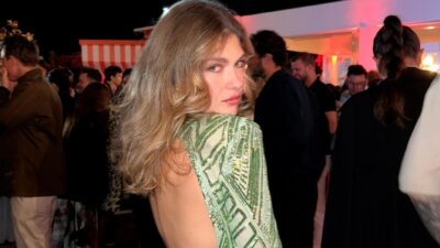 Η Κλέλια Ανδριολάτου σε βραδινή έξοδο