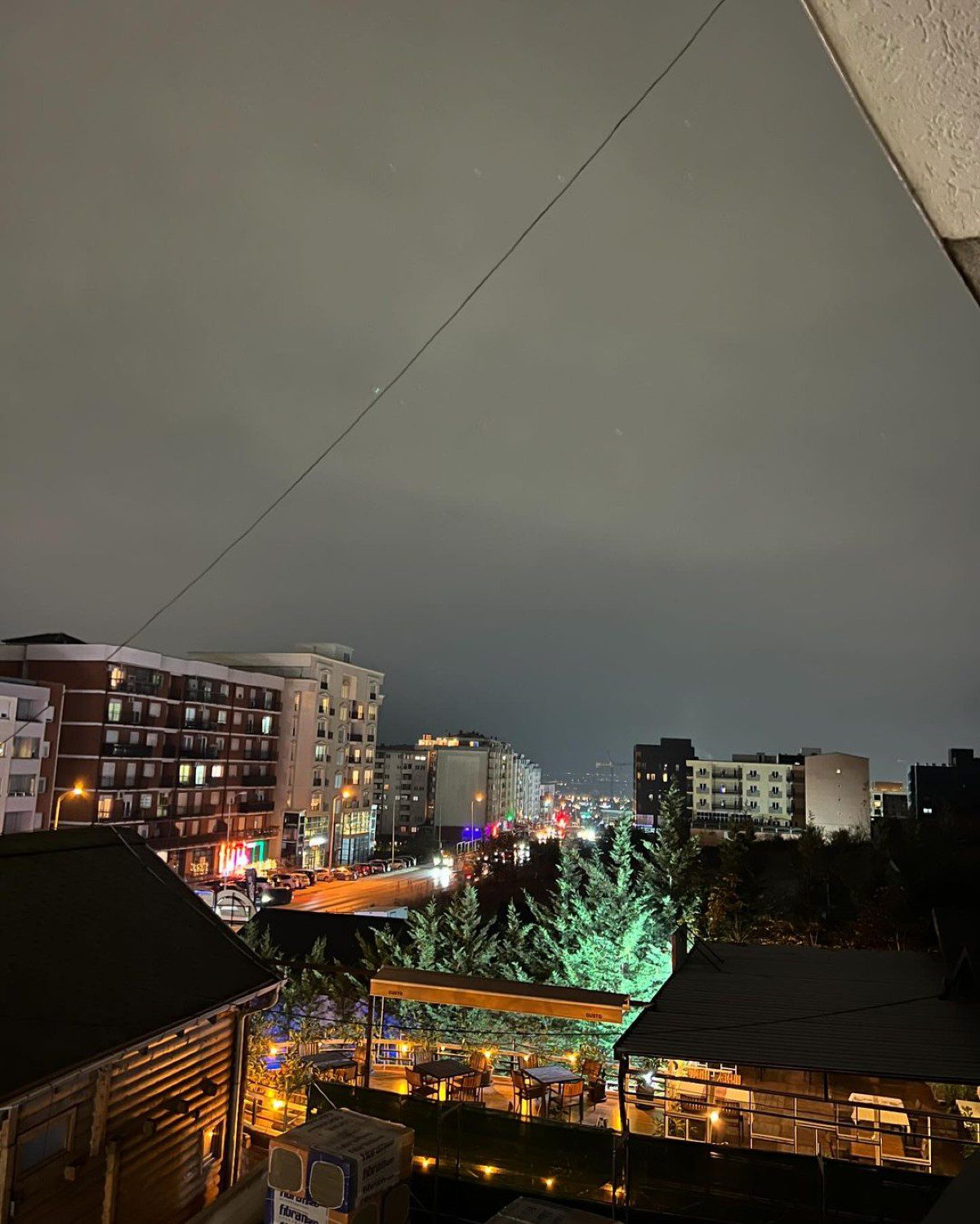 Η θέα από το δωμάτιο της Ιφιγένειας Τζόλα στο Κόσοβο