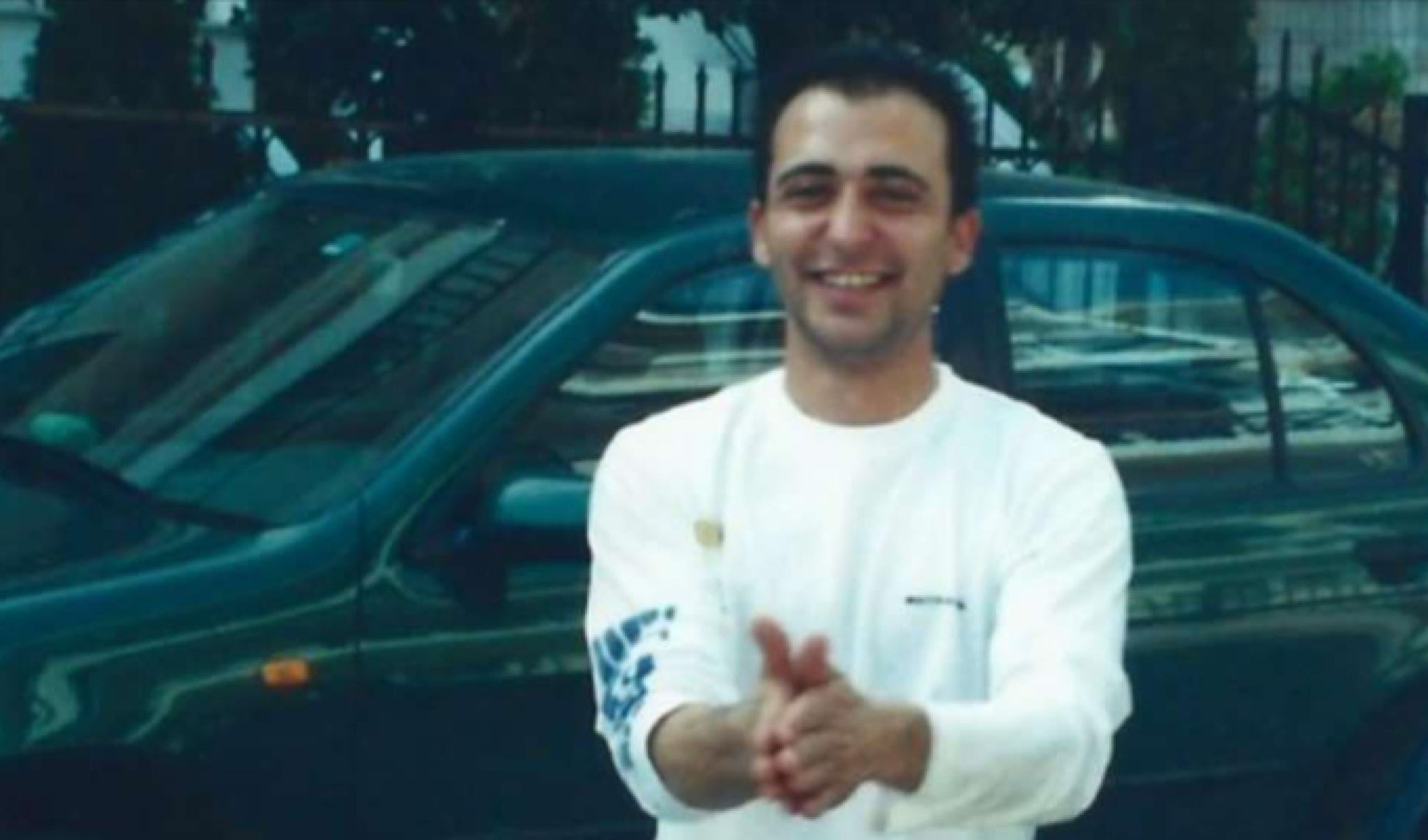 Ο Διονύσης Κυπριώτης σε μικρότερη ηλικία.