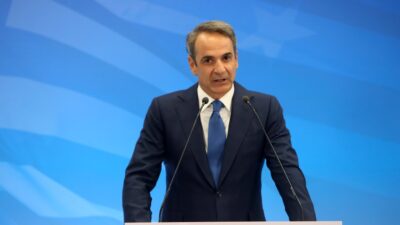 Ο Κυριάκος Μητσοτάκης σε δημόσια ομιλία.