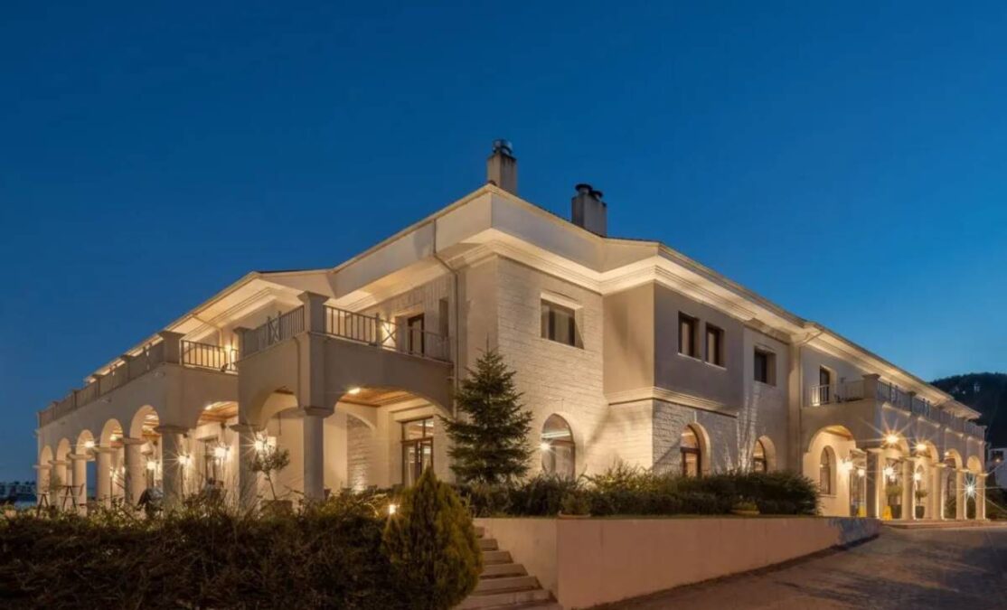 Lake Hotel στα Ιωάννινα