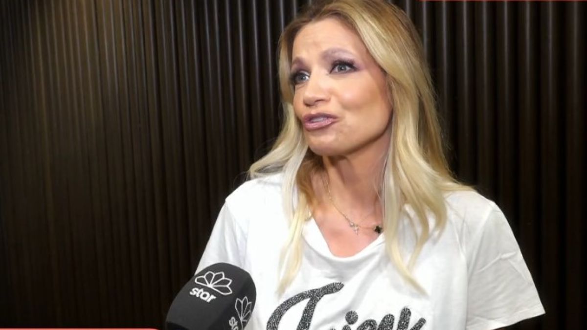 Η Παναγιώτα Βλαντή μιλάει στην κάμερα του Breakfast at Star.