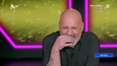 Ο Νίκος Μουτσινάς στο πλατό του ΝΜ Βραδιάτικα