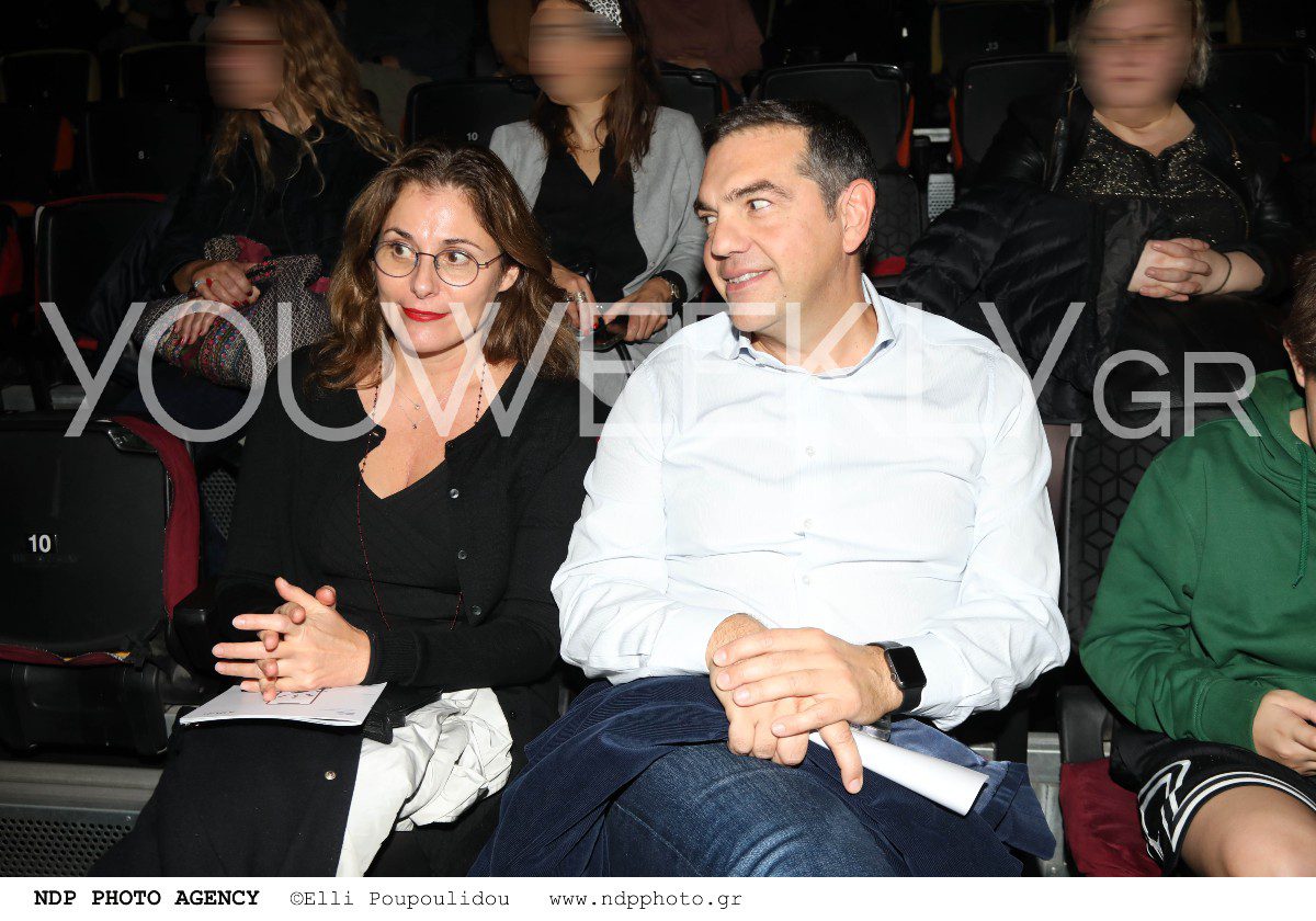 Ο Αλέξης Τσίπρας και η σύζυγός του σε βραδινή έξοδο