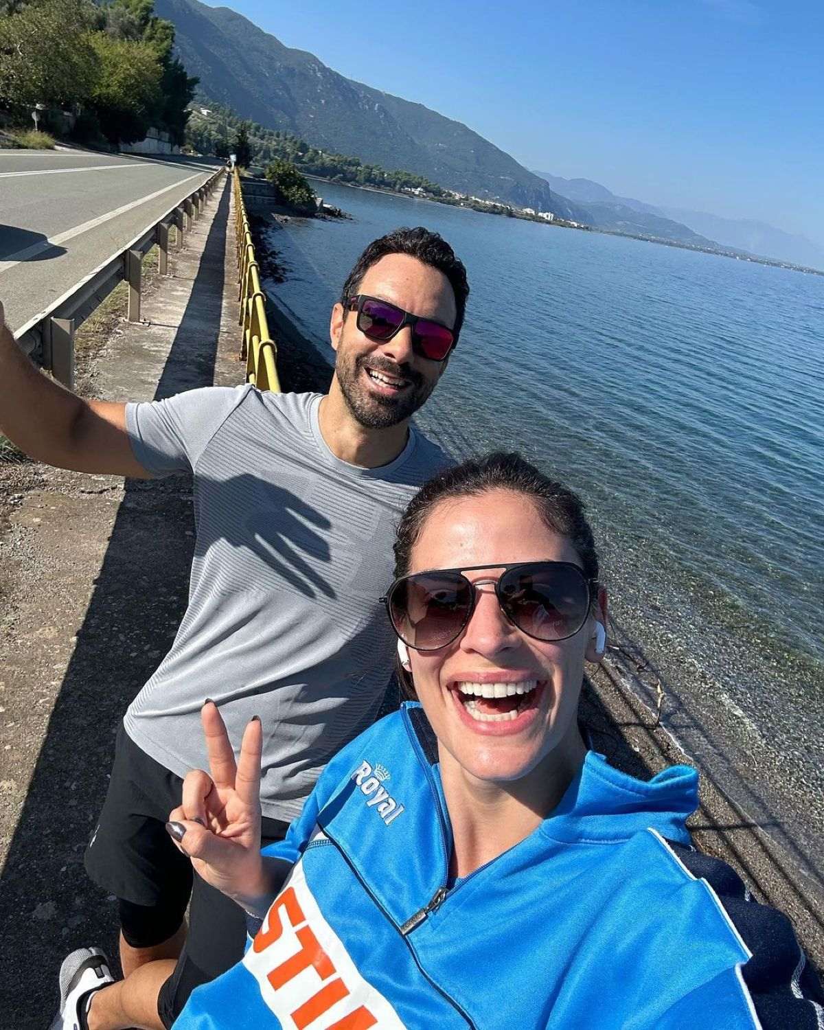 Ο Σάκης Τανιμανίδης και η Χριστίνα Μπόμπα στα Καμένα Βούρλα