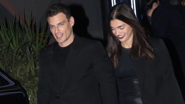 Μελίνα Νικολαΐδη και Δημήτρης Φιντιρίκος στα μπουζούκια