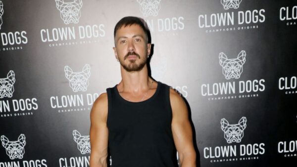 Ο Νίκος Γκάνος σε κοσμική εκδήλωση