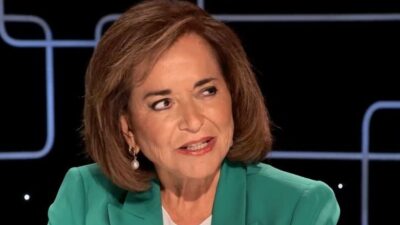 Η Ντόρα Μπακογιάννη σε συνέντευξη στο ONE CHANNEL.