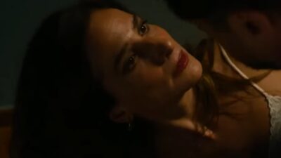 Η έλλη και ο μάρκος έρχονται κοντά