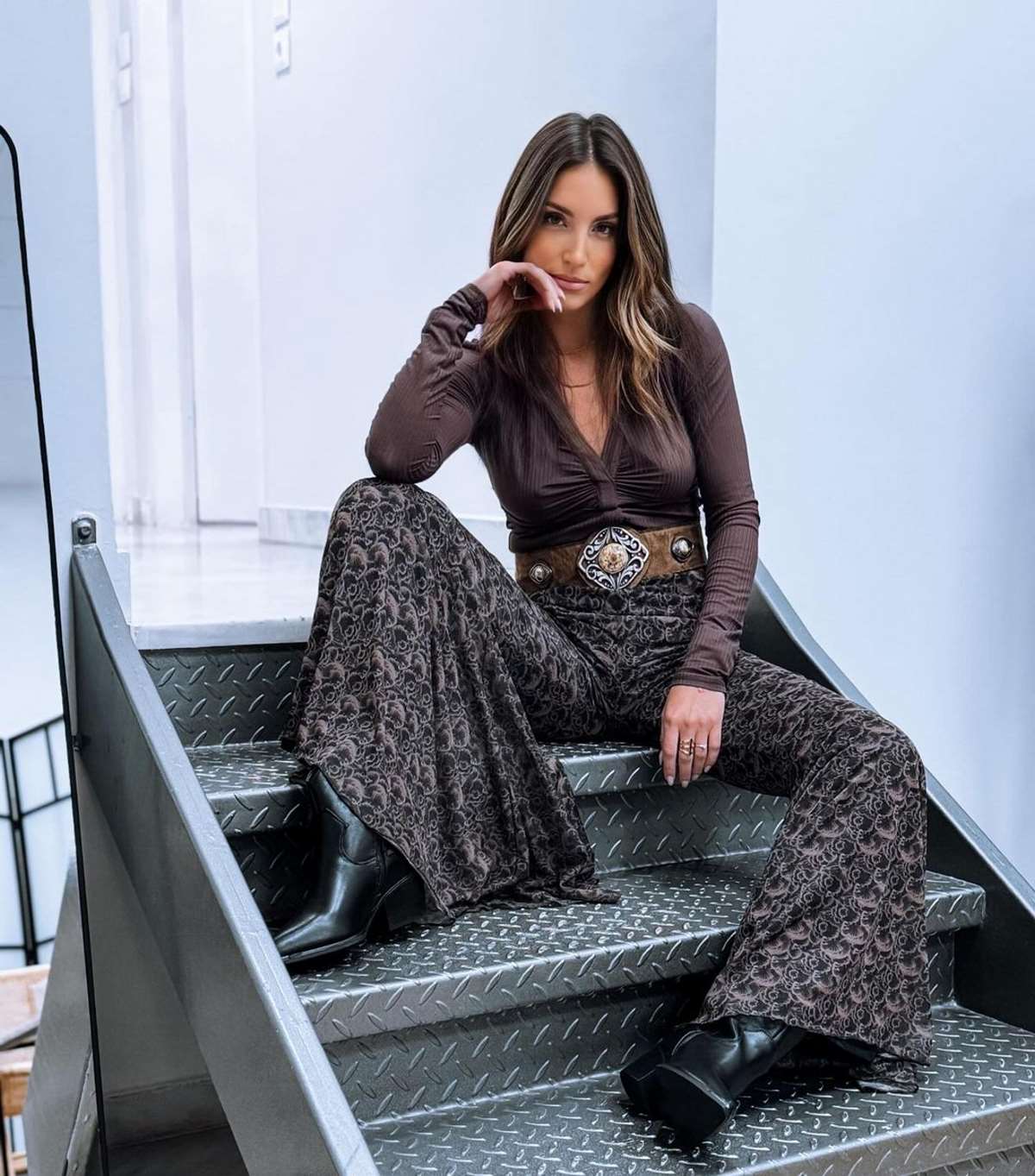 Η Αθηνά Οικονομάκου με παπούτσια Envie Shoes