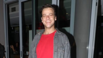 Ο Ορέστης Τζιόβας στο Θέατρο Άλσος.Τελευταία παράσταση "Τότε,τώρα,πάντα" στις 02/10/2024.