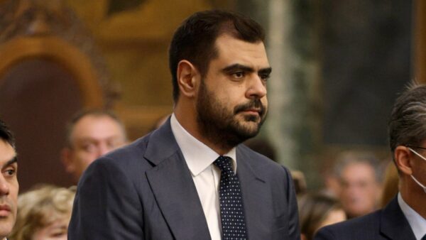 Ο Παύλος Μαρινάκης σε δημόσια εμφάνιση.