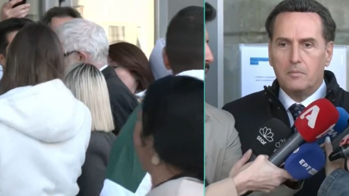 Ο Πέτρος Φιλιππίδης έφτασε στα δικαστήρια.