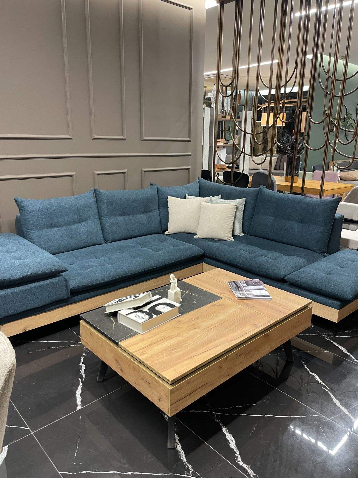 Πολυτέλεια και άνεση στα μέτρα σας με τα έπιπλα Γαλάνης