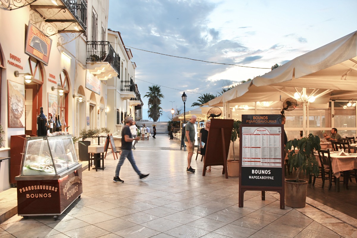 Μια υπέροχη διεύθυνση για φρέσκα ψάρια και θαλασσινά κάθε εποχή του χρόνου