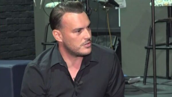 Ο Σάκης Αρσενίου σε συνέντευξή του