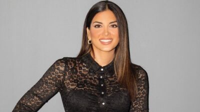 Η Σταματίνα Τσιμτσιλή με μαύρο δαντελένιο τοπ