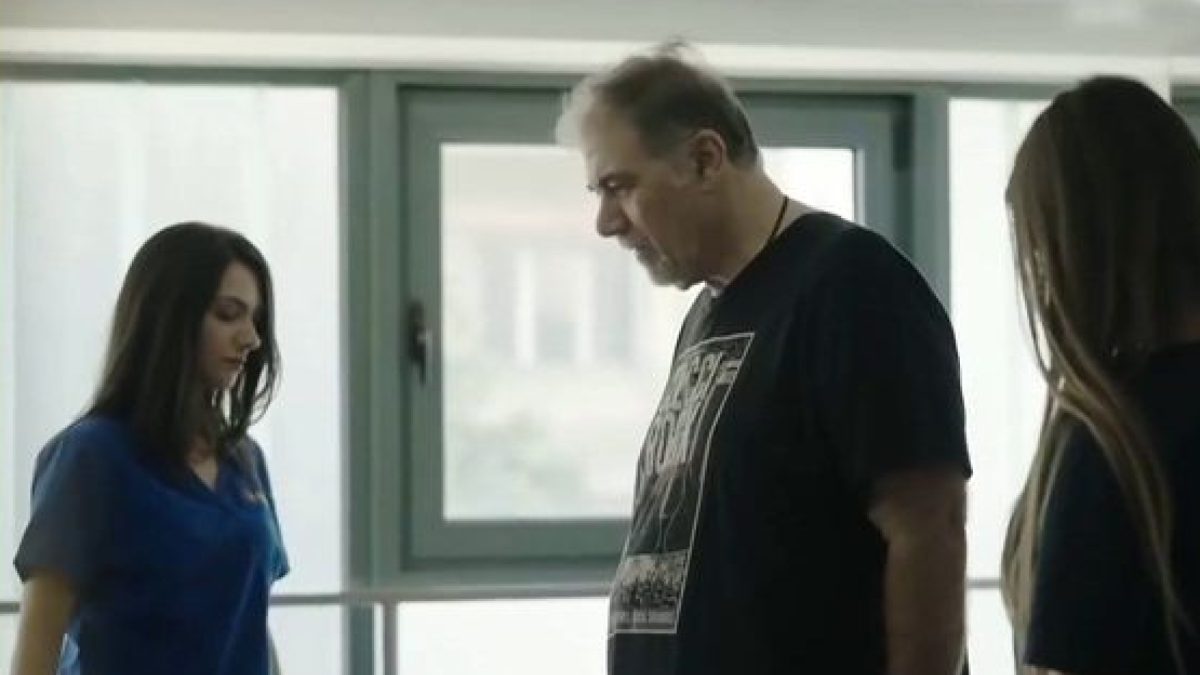 Ο Δημήτρης Σταρόβας στη φυσικοθεραπεία του