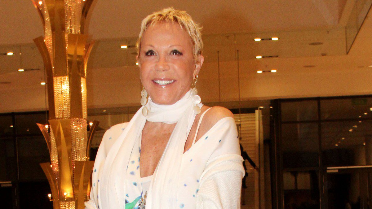 Ζωή Λάσκαρη: Πότε ξεκινά η δημοπρασία των κοσμημάτων της;