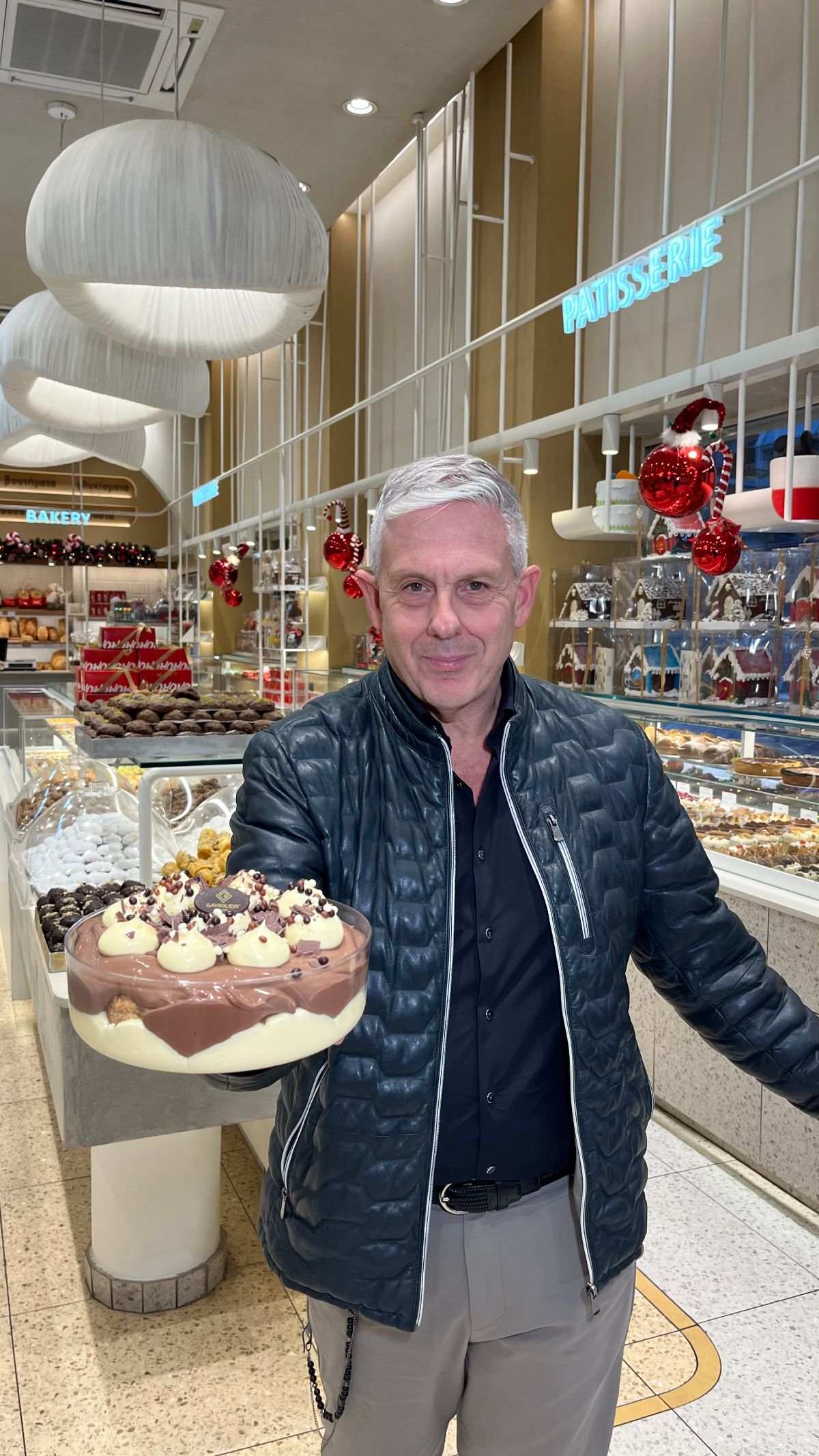 Ο Τάσος Δούσης στο Γαβριηλίδη!