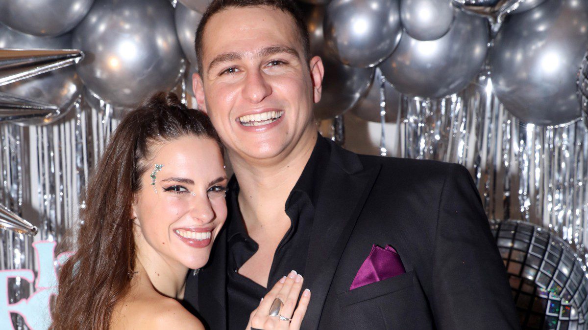 Ιζαμπέλλα Φούλοπ, Γιώργος Δερβίσης