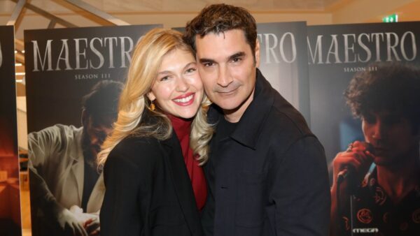 Κλέλια Ανδριολάτου – Το αινιγματικό μήνυμα για το φινάλε του Maestro, αγκαλιά με τον Παπακαλιάτη