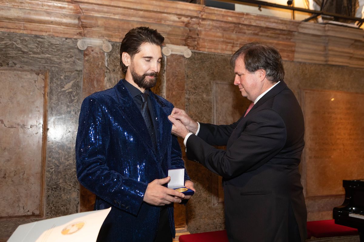 Η Μαρία Κάλλας επιστρέφει στη Βενετία μέσα από την τέχνη του Νίκου Φλώρου