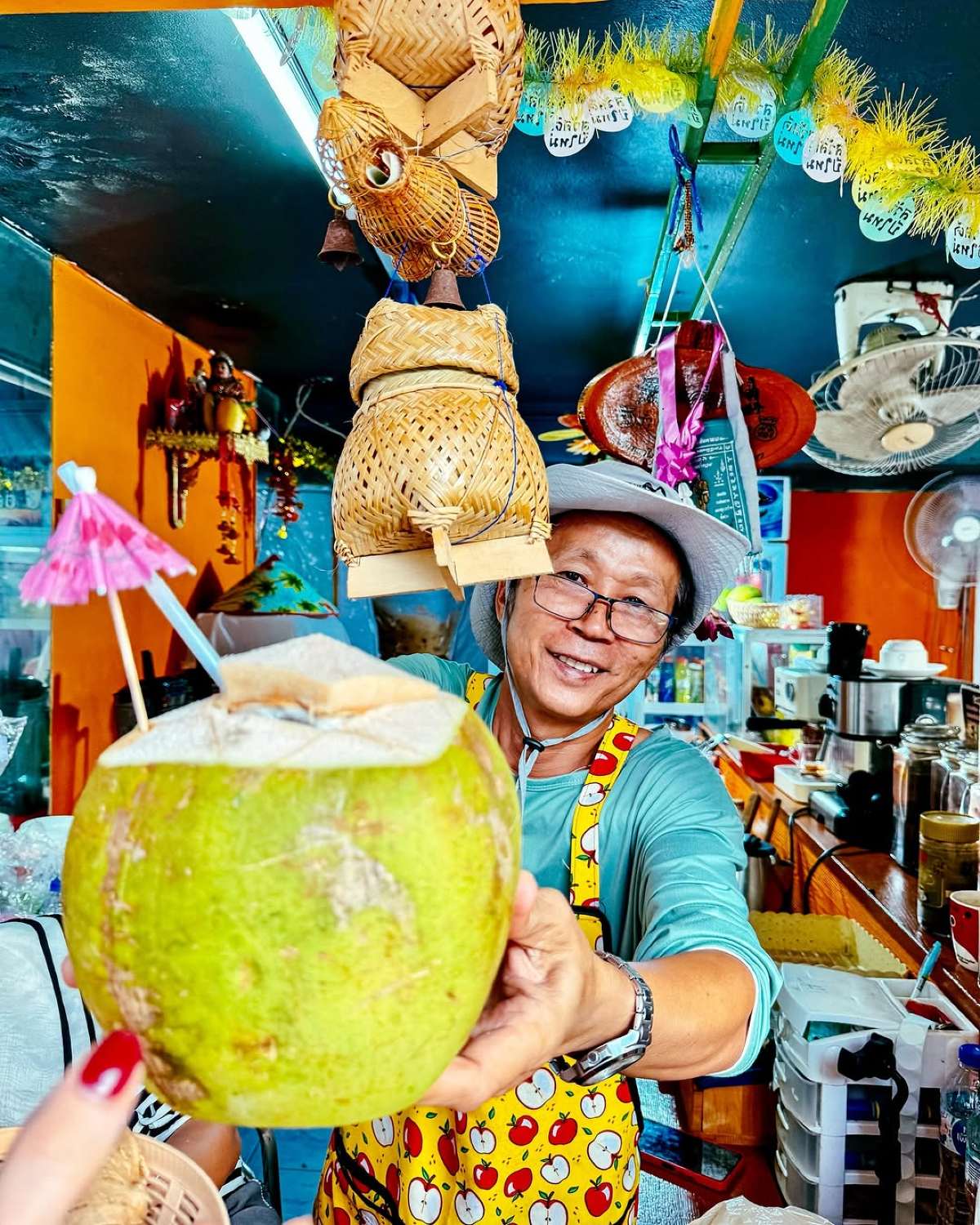 Η Μαρίνα Βερνίκου στην Ταϋλάνδη