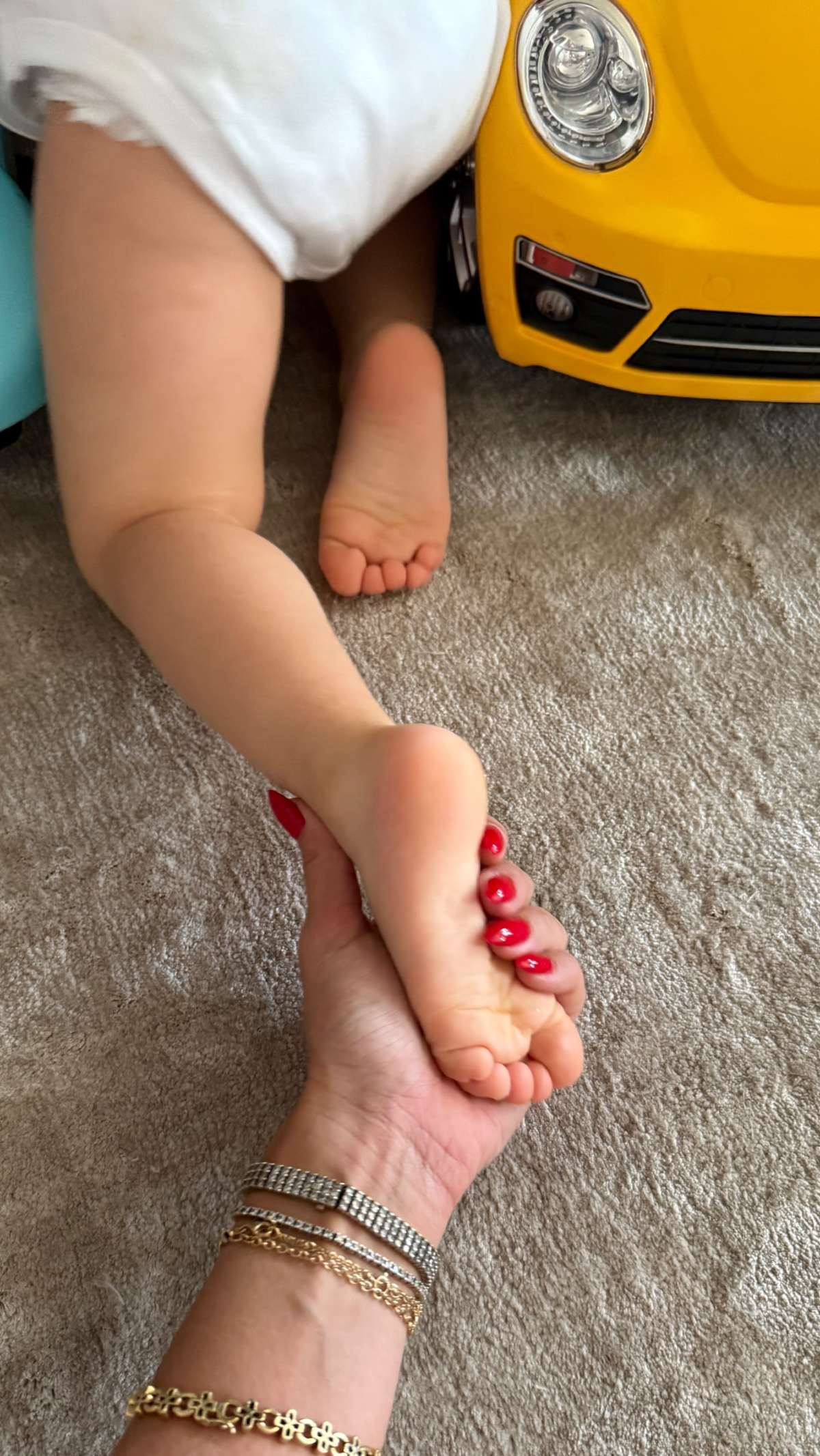 H Κωνσταντίνα Σπυροπούλου με τον γιο της