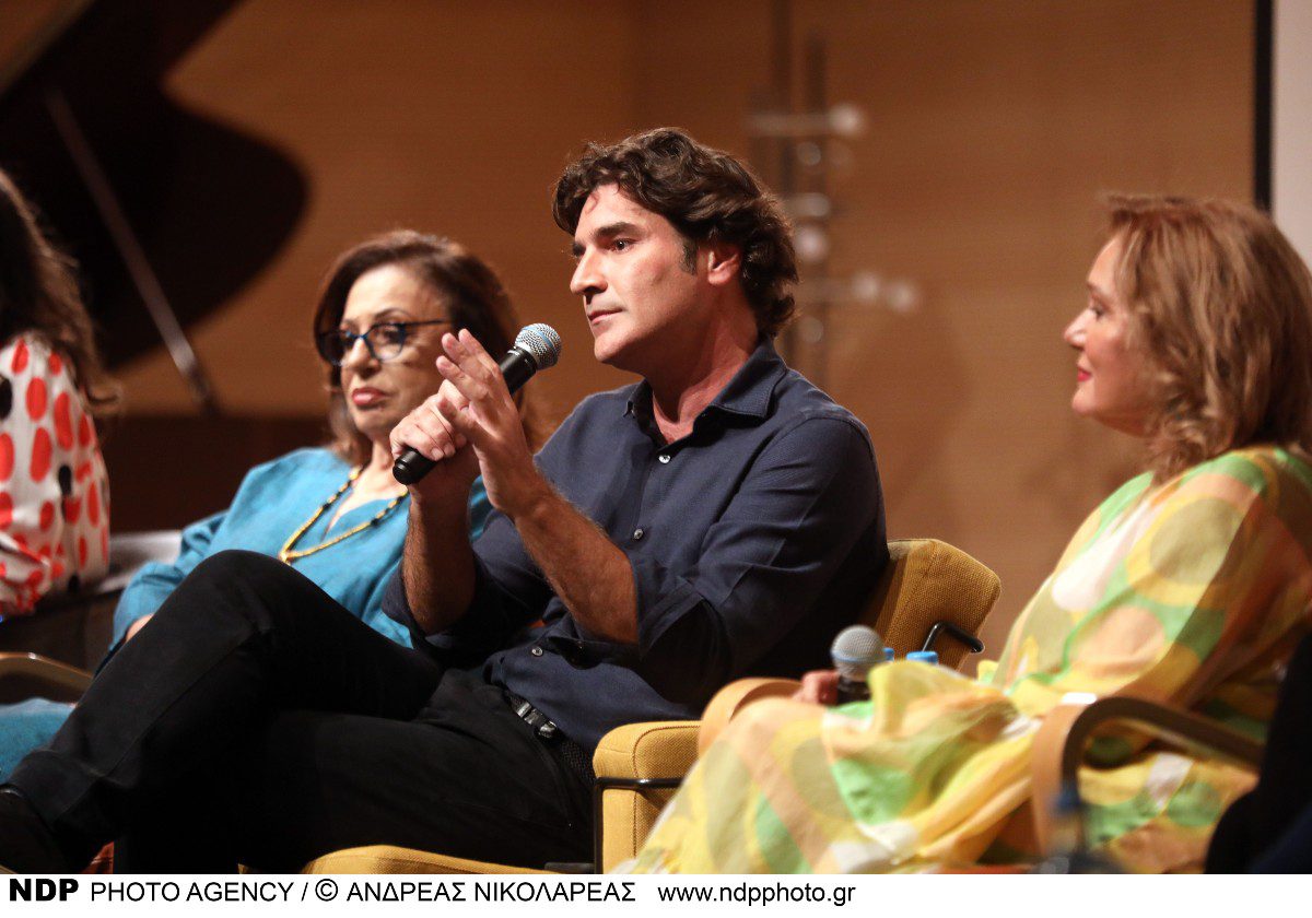 Χριστόφορος Παπακαλιάτης