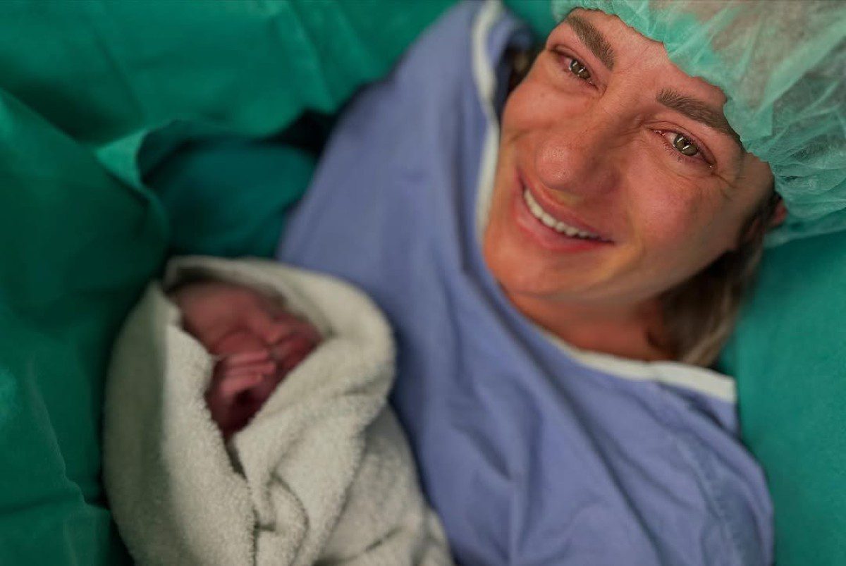 Η.. μίνι ανασκόπηση της Αφροδίτης Σκαφίδα