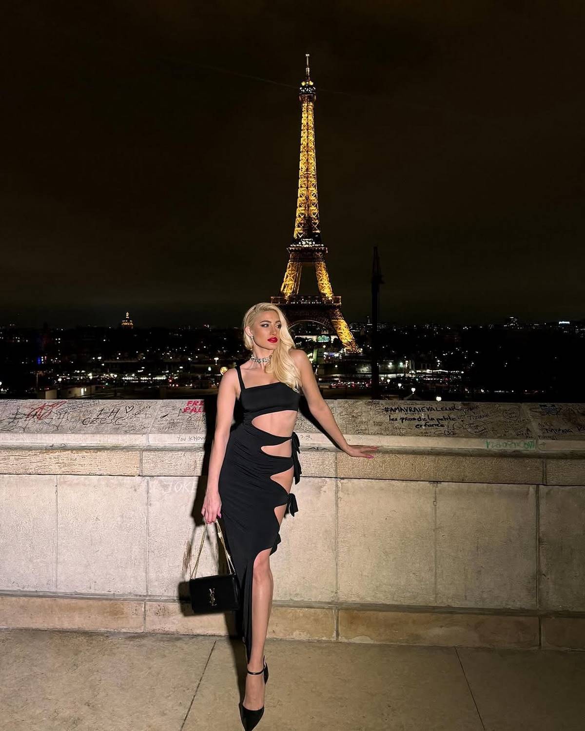 Η Ιωάννα Τούνη στο Παρίσι