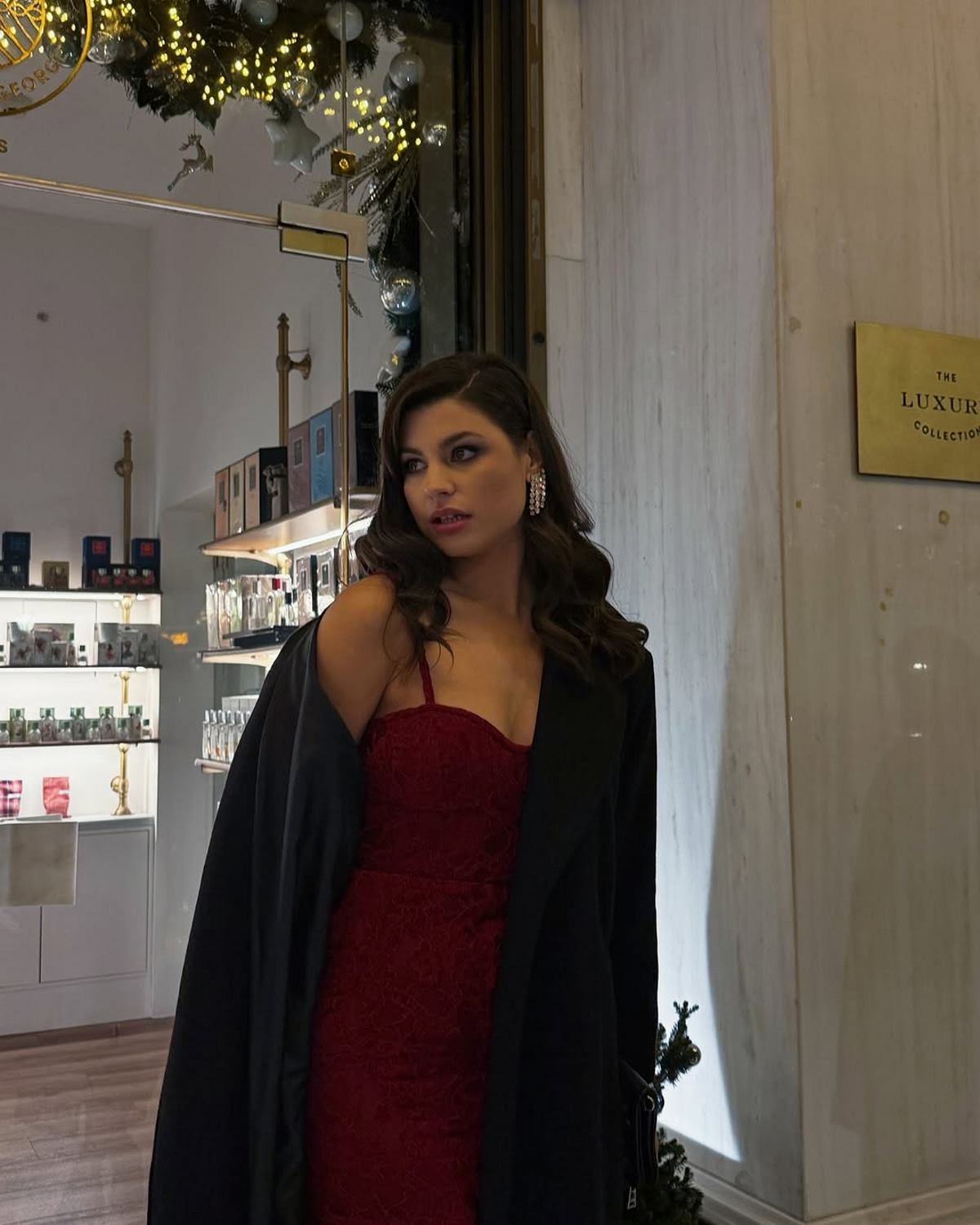 Η Δανάη Παππά σε έξοδό της