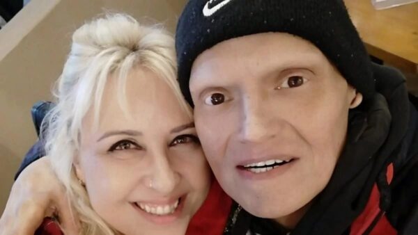 Ο Γιώργος Δασκαλάκης με την σύντροφό του