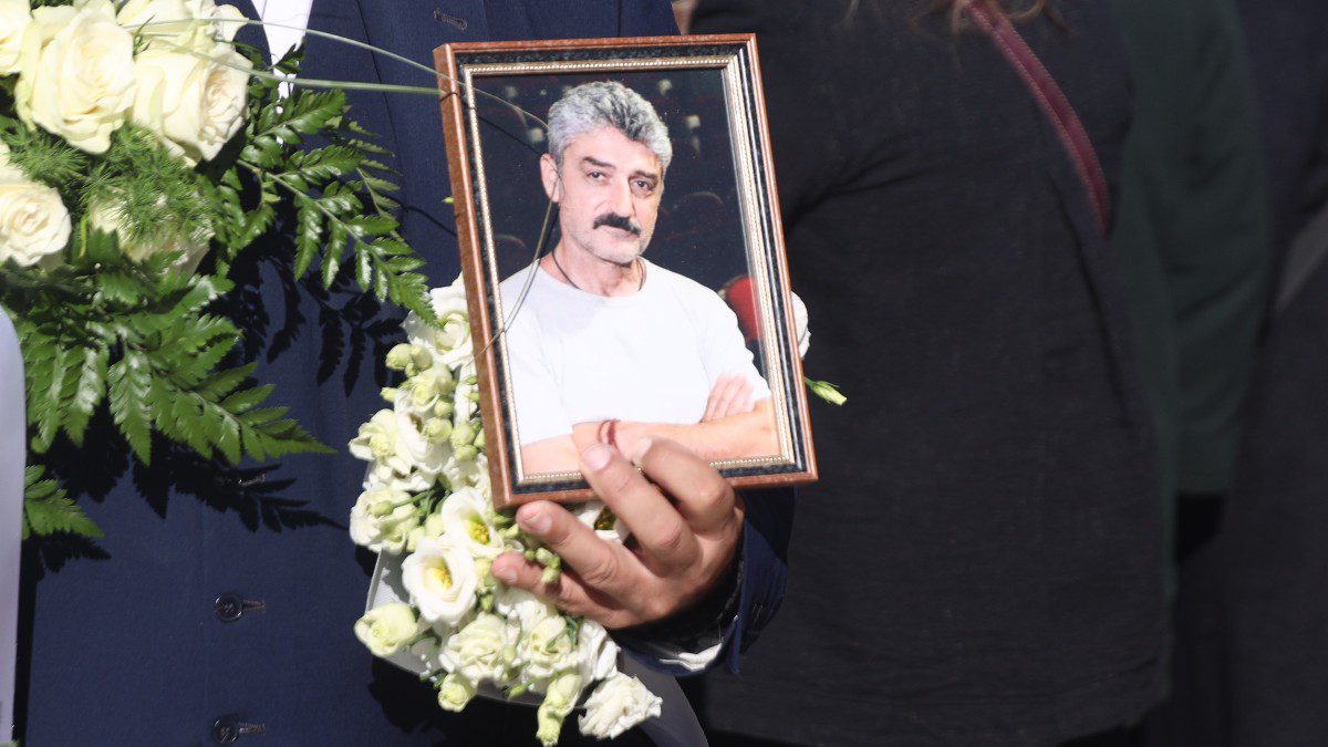 O Δημήτρης Ήμελλος στην κηδεία του