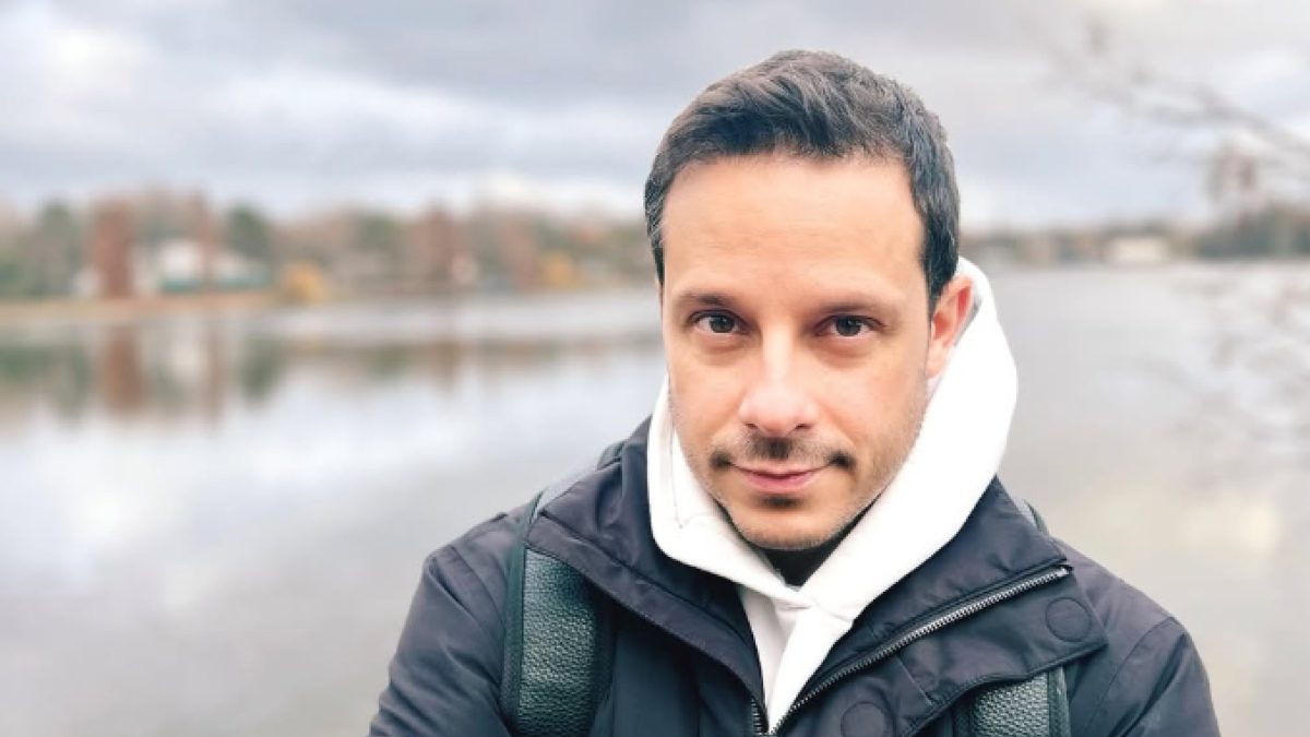 Ο Δημήτρης Μακαλιάς στο εξωτερικό