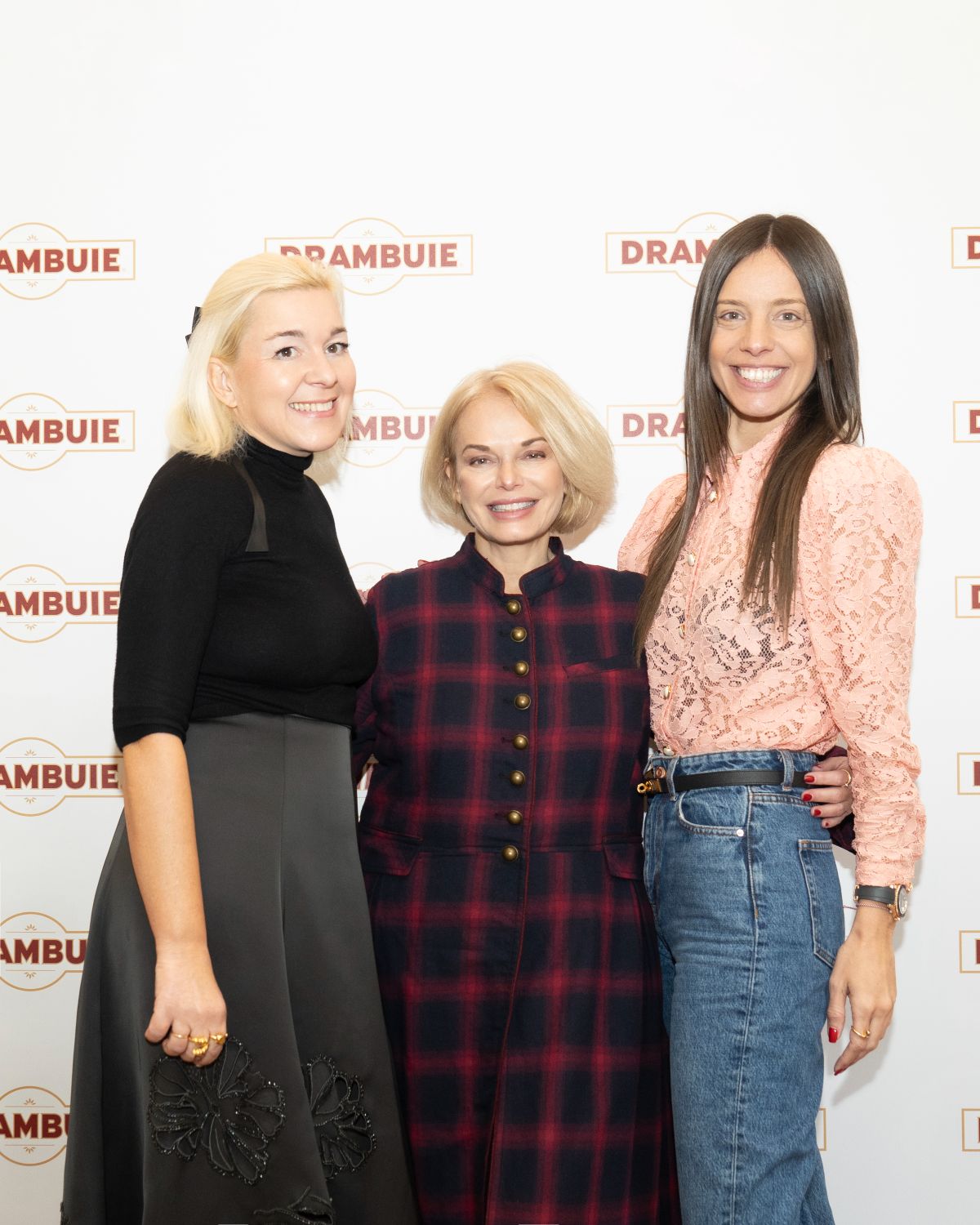 Μαρίνα Κουταρέλλη, Τζόση Βιτζηλαίου, Διευθύντρια Επικοινωνίας ΑΜΒΥΞ, Χρυσιάννα Ανδροπούλου