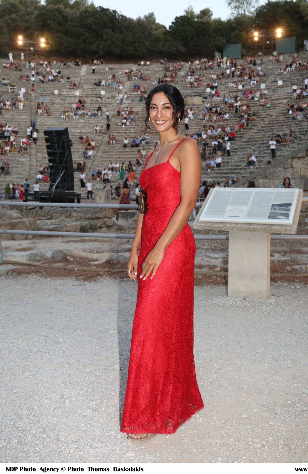 Η Ευγενία Σαμαρά στην Επίδαυρο.