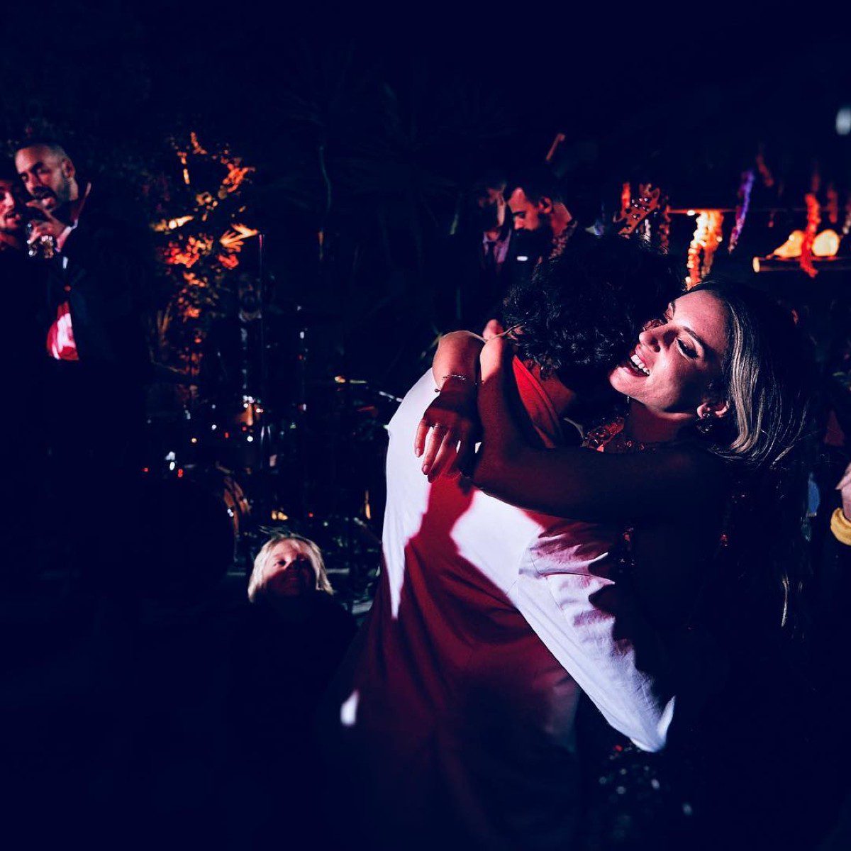 Σπάνια φωτογραφία από τον γάμο του Φίλιππου Μιχόπουλου και της Αθηνάς Οικονομάκου