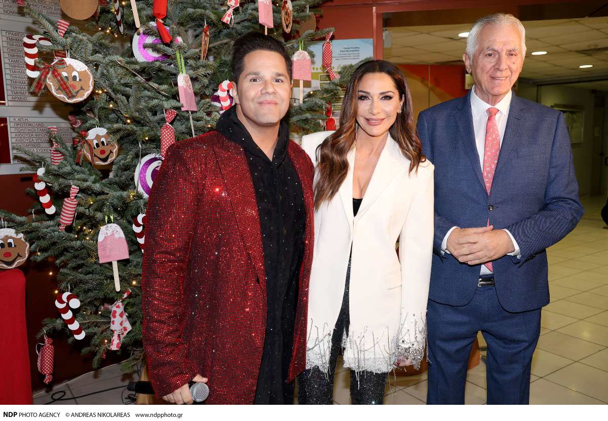 Ο Γιώργος Τσαλίκης, η Δέσποινα Βανδή και ο Ανδρέας Παχατουρίδης