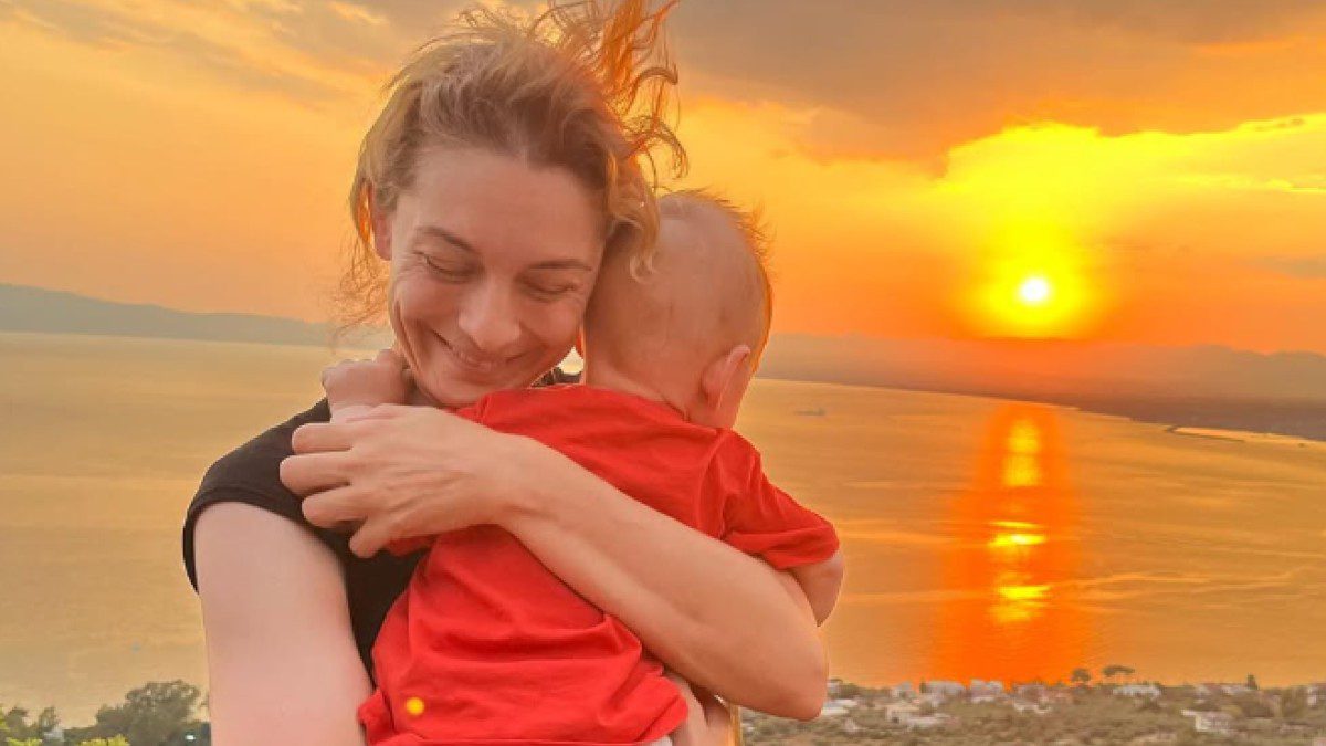 Η Γιούλικα Σκαφίδα με τον γιο της στο Instagram