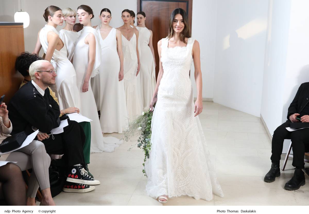 Η νύφη των Χριστουγέννων Ηλιάνα Παπαγεωργίου