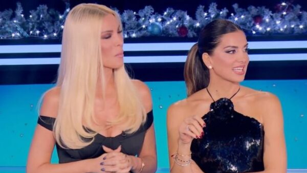 Η... ατάκα της Κατερίνας Καινούργιου για το ότι άφησε ο πελαργός εκείνη τελευταία...