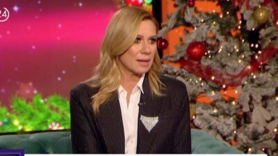 Η Κατερίνα Καραβάτου στο Καλύτερα Αργά