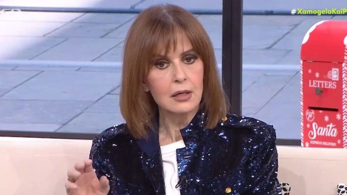 Η Κάτια Δανδουλάκη στο πλατό του Χαμογέλα και Πάλι