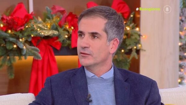 Ο Κώστας Μπακογιάννης στο πλατό του Buongiorno