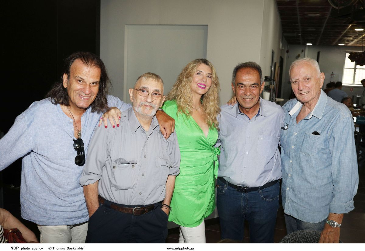 Ο Κώστας Χαρδαβέλλας στο Choix Hall by Cava Halari-Παρουσίαση υποψηφιότητας Γιούλης Ηλιοπούλου.