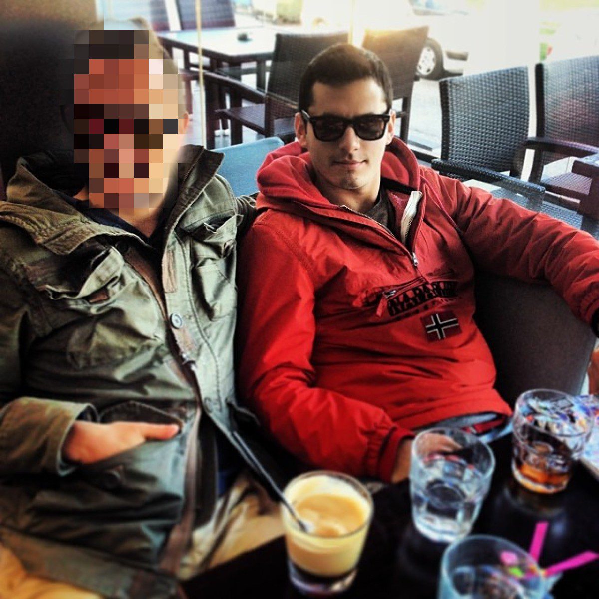 Ο Κουτσουμπής για καφέ