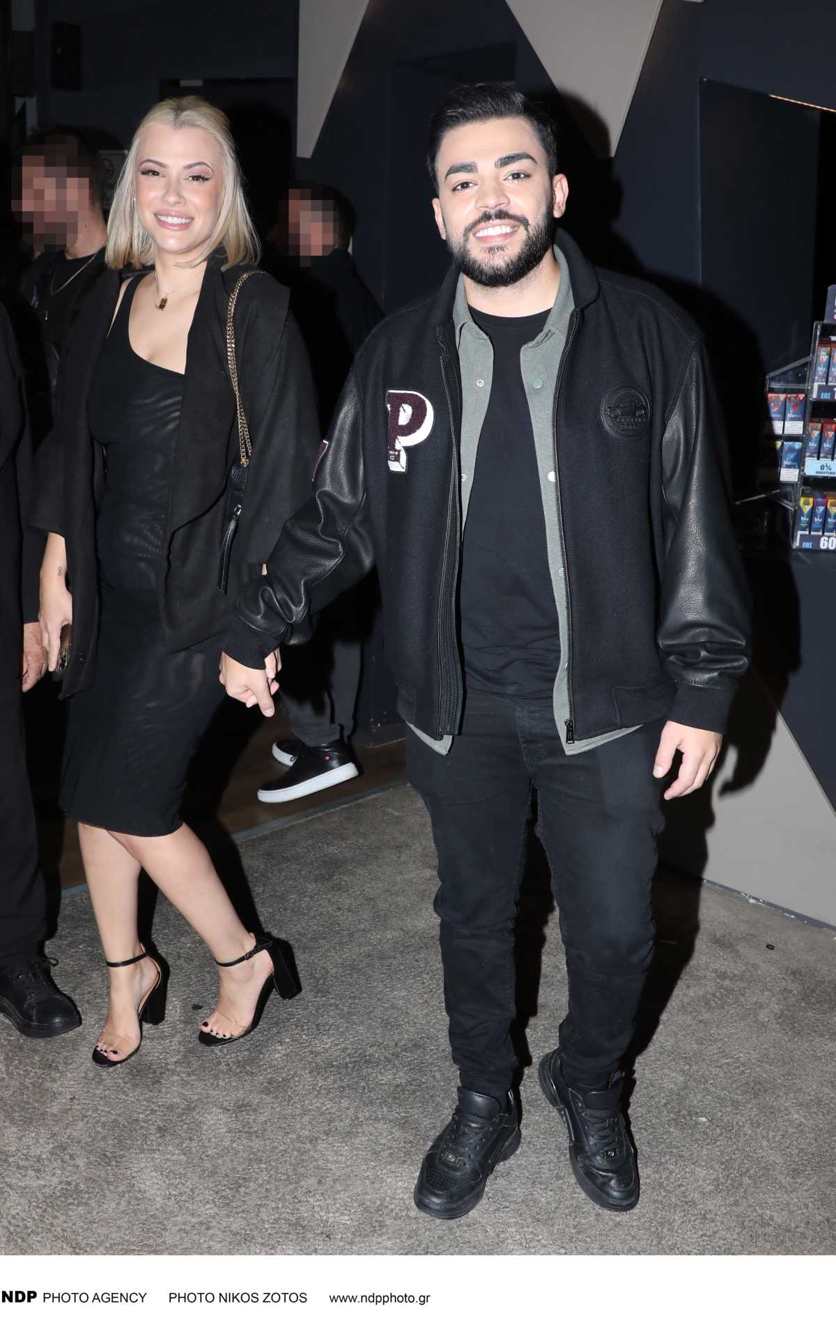 Η Λάουρα Νάργες και ο Χρήστος Σαντικάι σε βραδινή έξοδο.